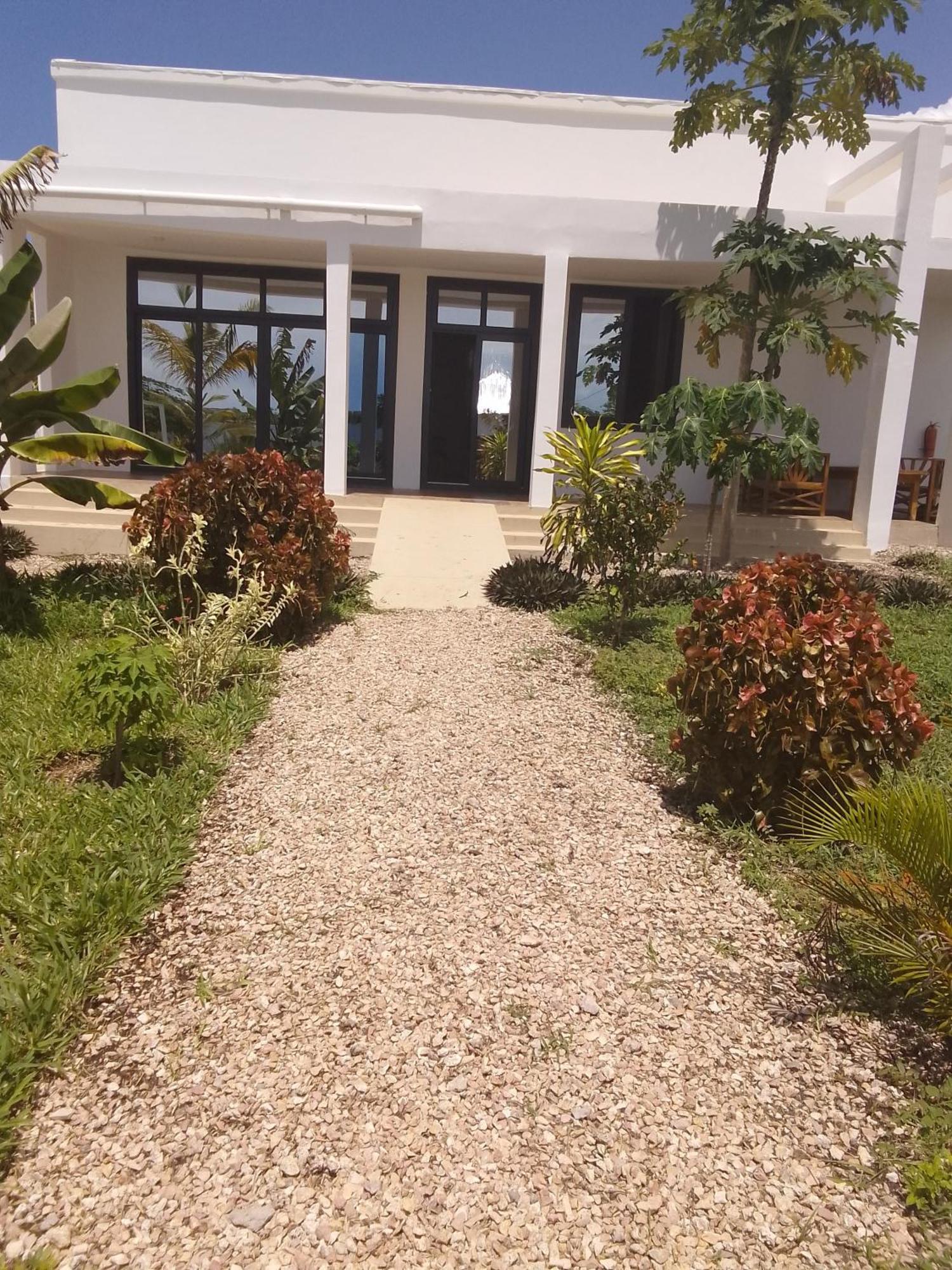 Apartment Luxeapartments Michamvi Kae